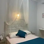 White 4*