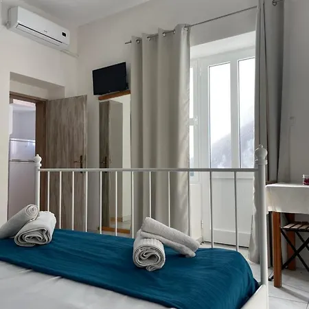 Apartmanhotel White