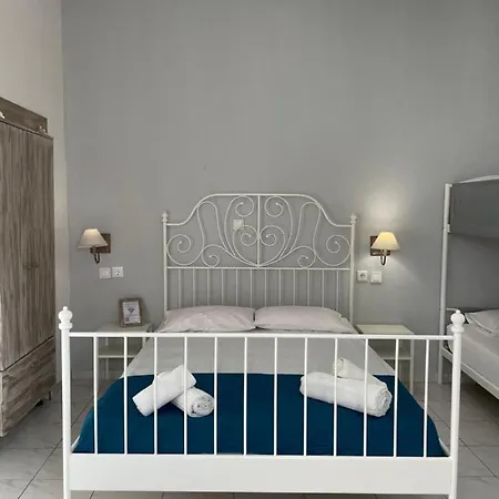 White Apartmanhotel