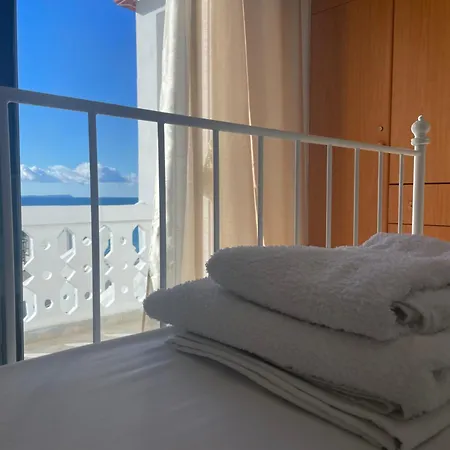 White Hotel apartamentowy 3*