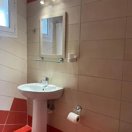 White Apartmanhotel Himara